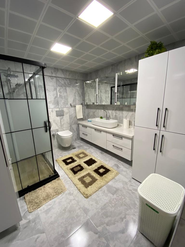 Banyo alanlarında kaçak tespiti